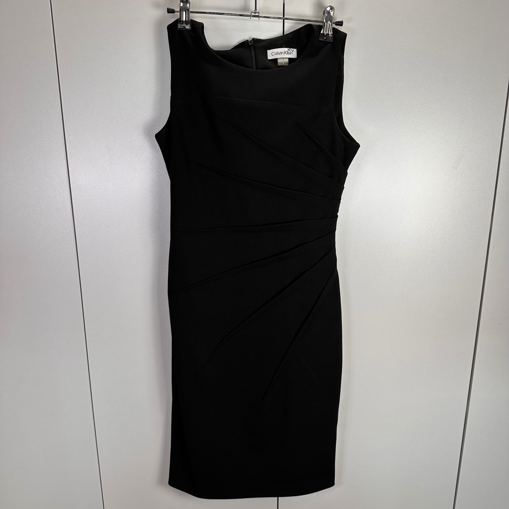 Calvin Klein Womens Sz‎ 2 LBD Cocktail Career Corporate Minimalist Chic Luxury